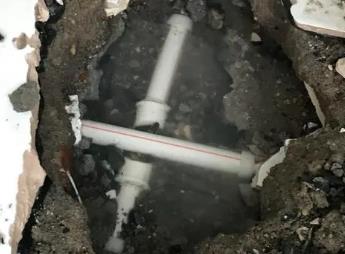 福绵阳台漏水维修公司为您分享楼上楼下漏水怎么处理